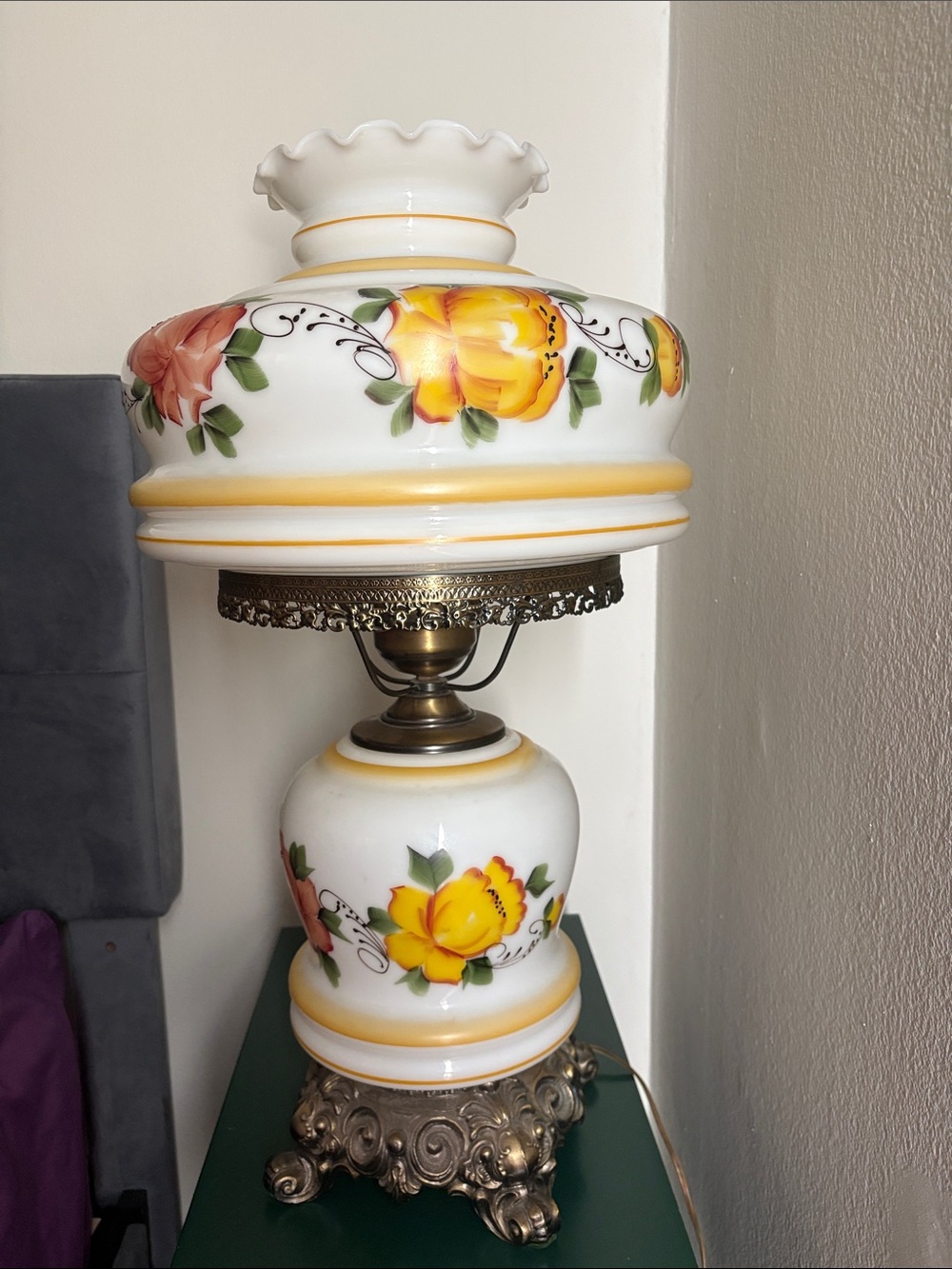 Vintage Gone with the Wind Vintage Lamp - Picture 7 of 8